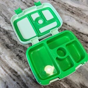 Bentgo Kids Leak proof 5 bento style Lunch Box green
